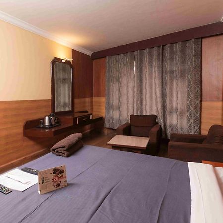 Devi Enterprises - Hotel Khems Ooty Extérieur photo