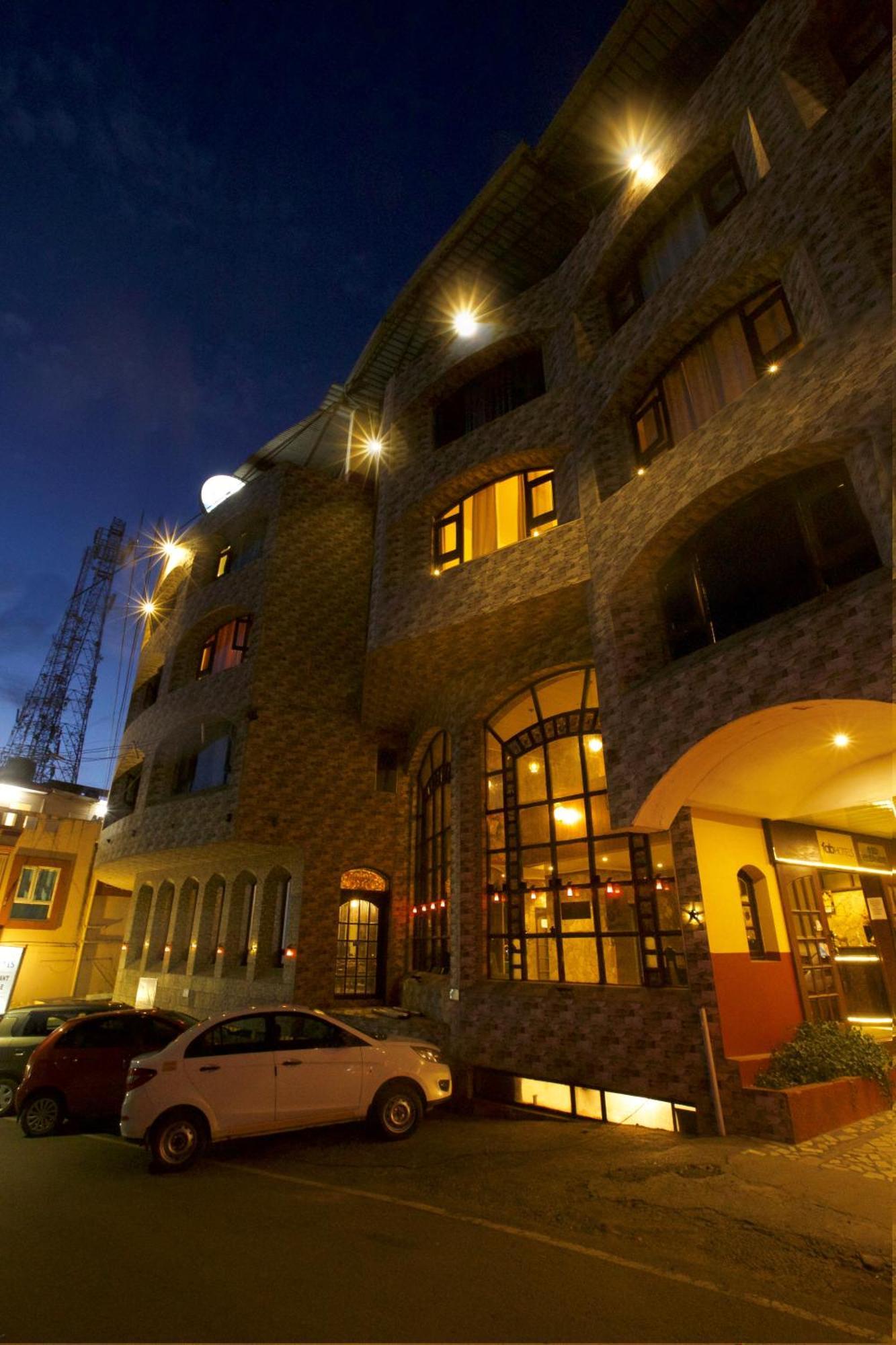 Devi Enterprises - Hotel Khems Ooty Extérieur photo
